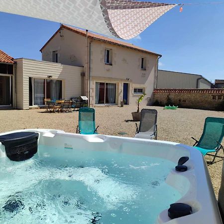 Gite Le Relais Du Mardelon Messeme Eksteriør billede